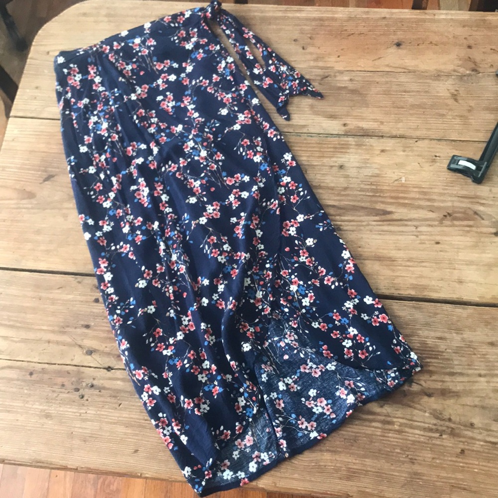 Xhilaration wrap midi skirt